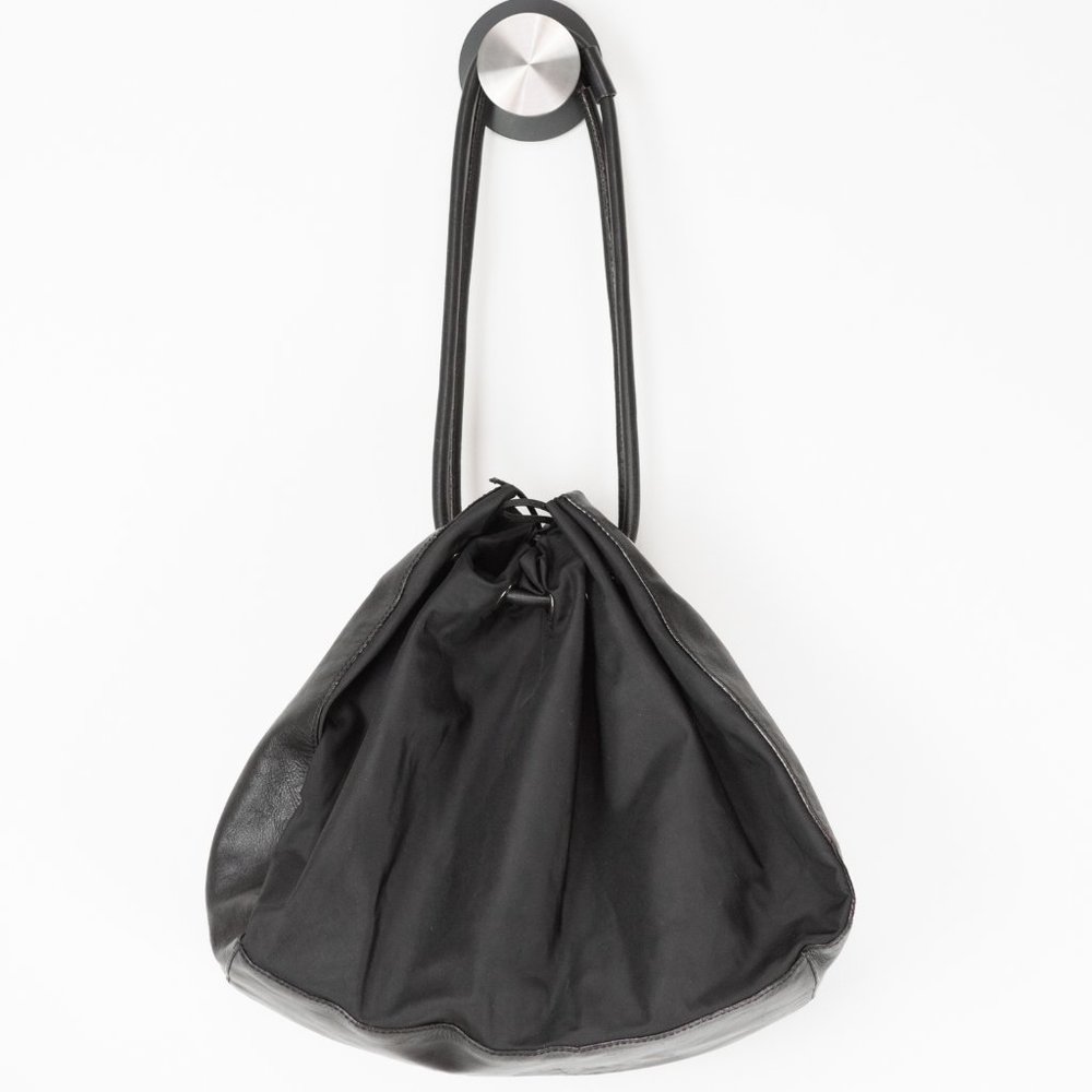 Kate Spade Elsey Shoulder Bag Nylon Purse Leather Trim Drawstring Black - Picture 2 of 10